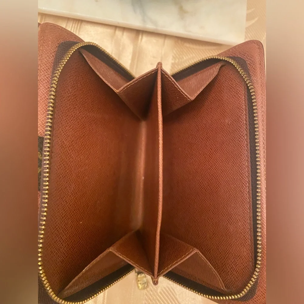 Louis Vuitton coated canvas monogram wallet
